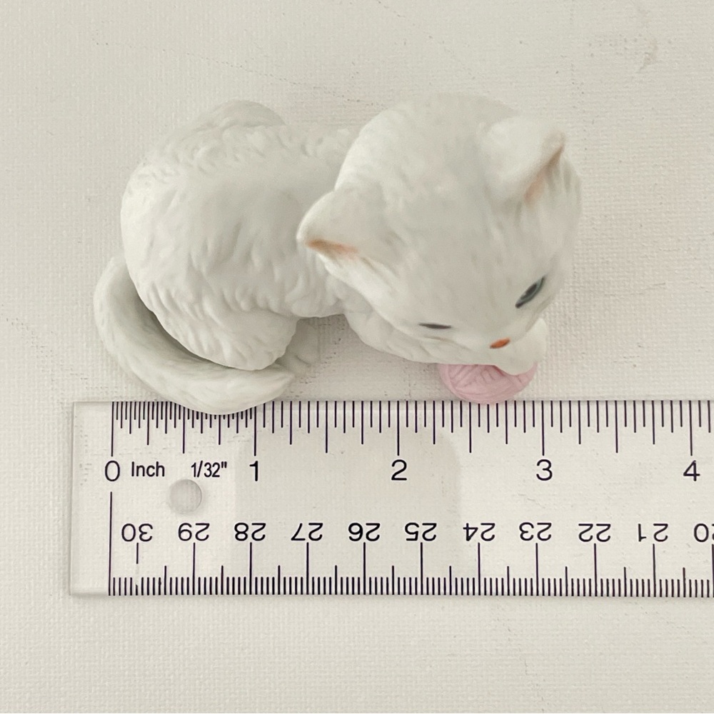 Vintage Cat Bride Wall Plaque + Schmid White Kitten Figurine Cottagecore Set - Picture 15 of 16